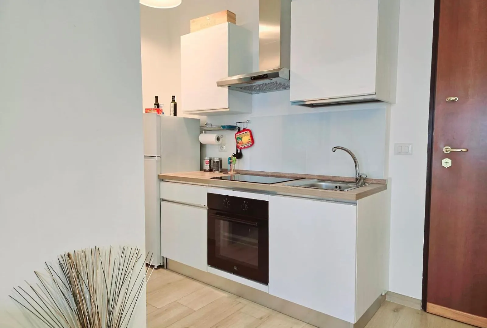 Moderno Loft Finemente Arredato باري