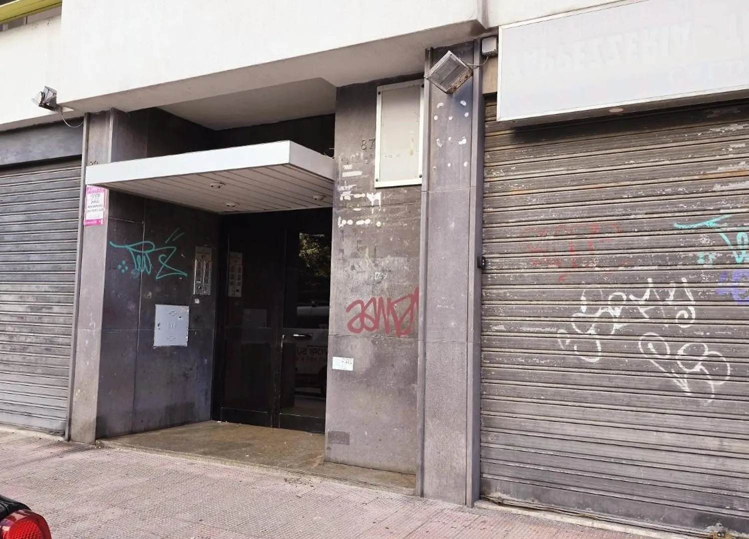 Moderno Loft Finemente Arredato Bari 0*,